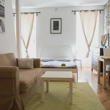 Apartments Artemus Music Piran Exterior photo